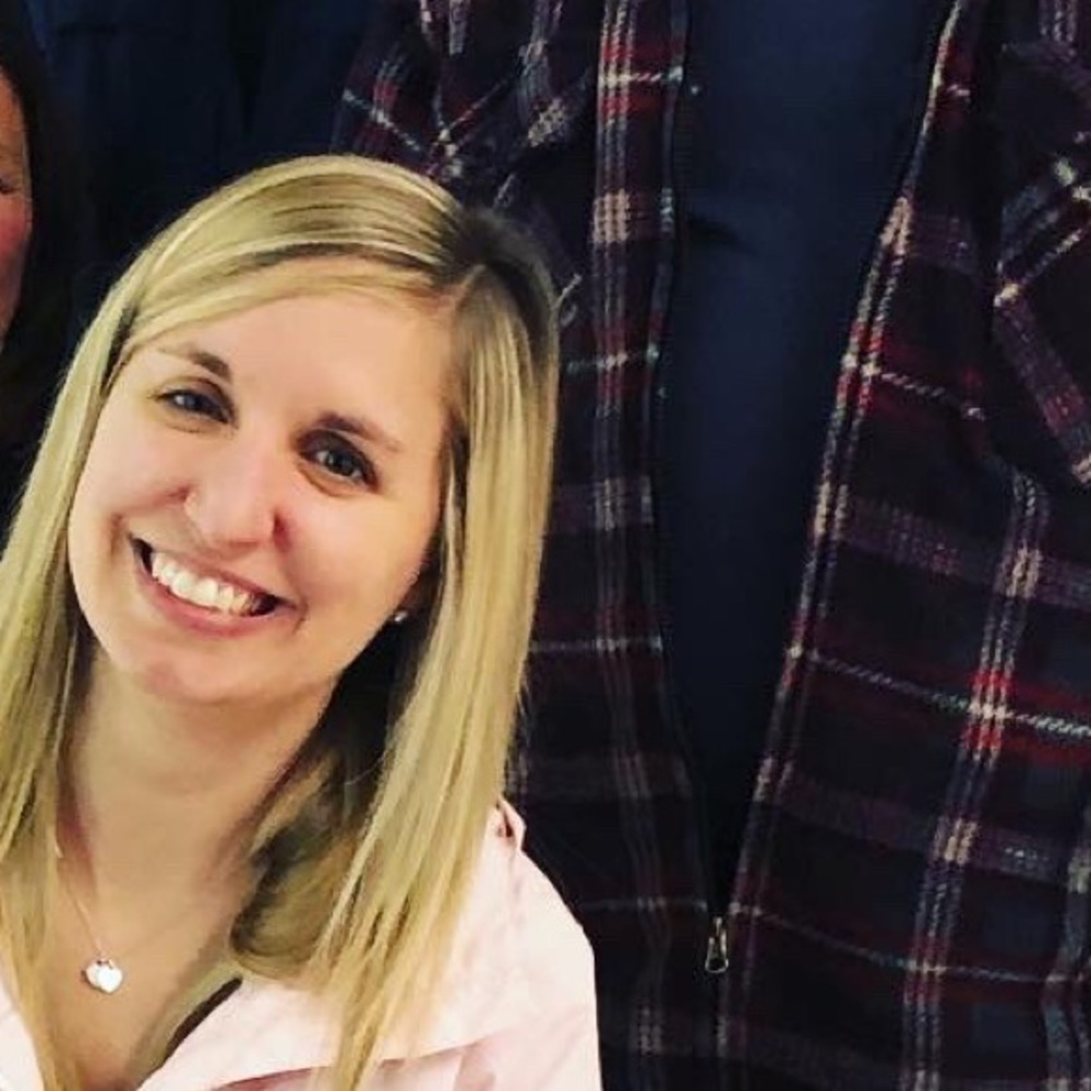 Meet your Posher, Andrea